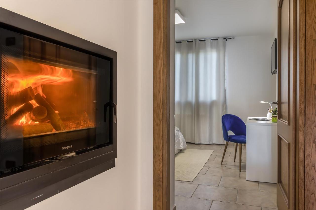 Wanderlust Apt In Villa Con Piscina - 45 Min Venezia - Zona Unesco San Pietro Di Feletto Екстериор снимка